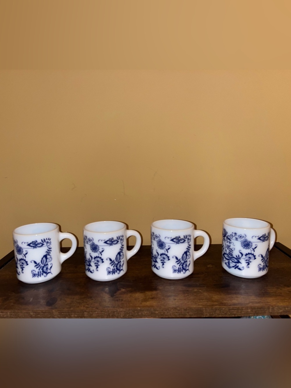 Vintage Hazel Atlas Platonite Milk Glass Mugs Set of 4 Blue Onion Floral Flowers
